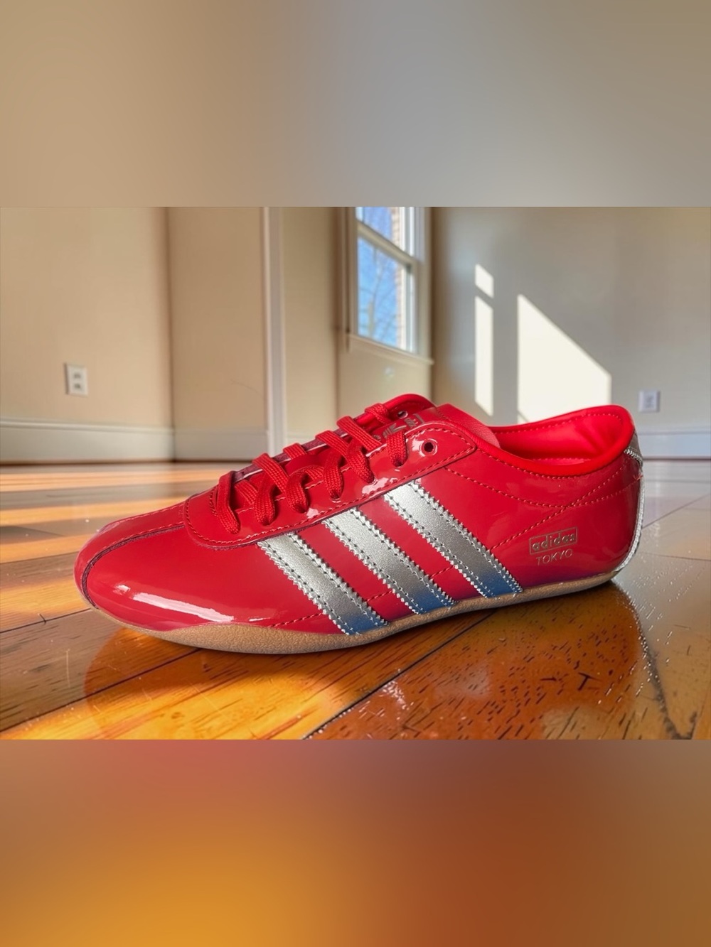 adidas Tokyo Women’s Size 6  Brand NEW Patent Leather Red/Metallic Silver